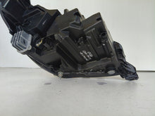 Laden Sie das Bild in den Galerie-Viewer, Frontscheinwerfer Opel Corsa F 39162653 Full LED Links Scheinwerfer Headlight SCH7625767682yx