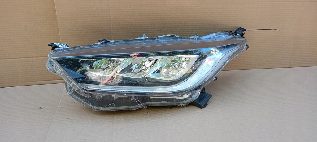 Frontscheinwerfer Toyota 4 Yaris 0036182 K0-8EU Links Scheinwerfer Headlight