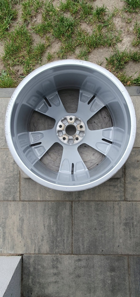 1x Alufelge 20 Zoll 9.0" 5x112 42ET Glanz Silber 89A601025L Audi E-Tron Etron FEL8380892644fr