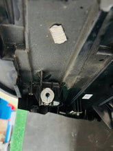 Laden Sie das Bild in den Galerie-Viewer, Frontscheinwerfer BMW F40 90177960 6311948281113 LED Links Headlight SCH2453077027me