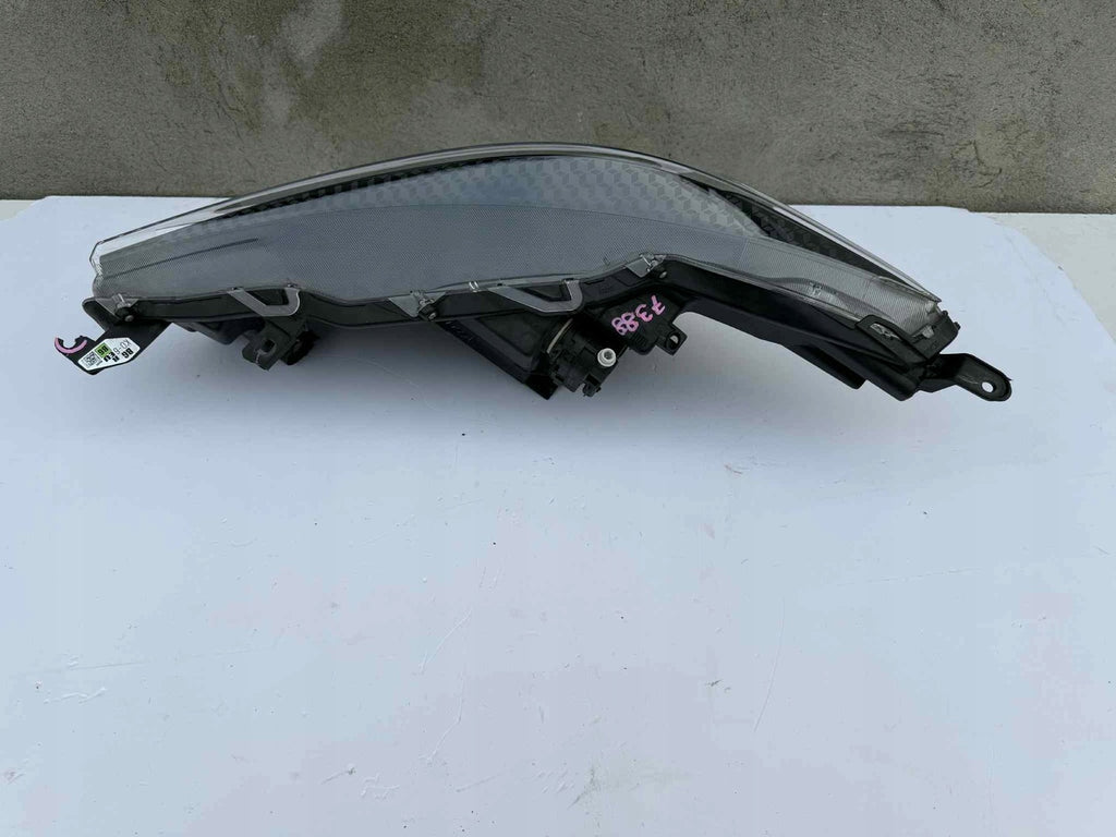 Frontscheinwerfer Toyota Yaris 81130-K0060 Rechts Scheinwerfer Headlight SCH3808995033ir