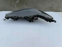 Laden Sie das Bild in den Galerie-Viewer, Frontscheinwerfer Toyota Yaris 81130-K0060 Rechts Scheinwerfer Headlight SCH3808995033ir