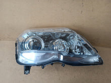 Laden Sie das Bild in den Galerie-Viewer, Frontscheinwerfer Mercedes-Benz X204 W204 A2048205461 Xenon Rechts Headlight