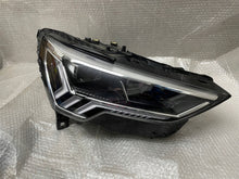 Laden Sie das Bild in den Galerie-Viewer, Frontscheinwerfer Audi Q3 83A941034 LED Rechts Scheinwerfer Headlight