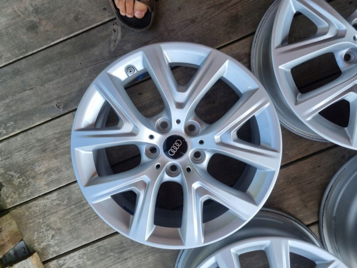 4x Alufelge 17 Zoll 6.5" 5x112 39ET Silber Audi Super Rim Wheel FEL3160268541oj