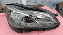 Load image into Gallery viewer, Frontscheinwerfer Mercedes-Benz 1EX011 066-62 LED Ein Stück (Rechts oder Links)