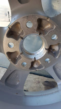 Load image into Gallery viewer, 1x Alufelge 16 Zoll 6.5&quot; 5x114.3 529103Y210 Hyundai I30 Rim Wheel