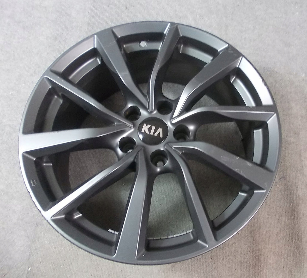 1x Alufelge 18 Zoll 8.0" 5x114.3 34ET 0A8080 Kia Stinger Rim Wheel