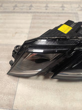 Laden Sie das Bild in den Galerie-Viewer, Frontscheinwerfer Skoda Octavia III 5E1941017E Links Scheinwerfer Headlight SCH8673613341mh