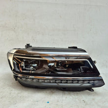 Laden Sie das Bild in den Galerie-Viewer, Frontscheinwerfer VW Tiguan 5NB941082D Full LED Rechts Scheinwerfer Headlight