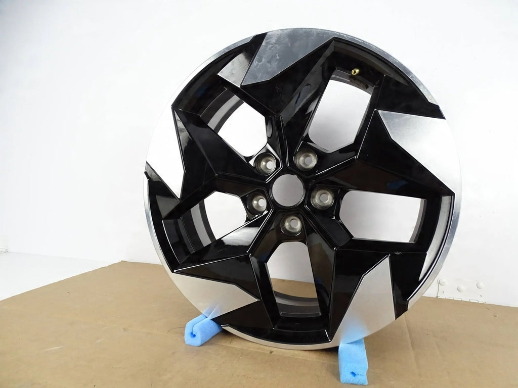 1x Alufelge 18 Zoll 7.0" 5x114.3 35ET 403002401R Renault Rim Wheel