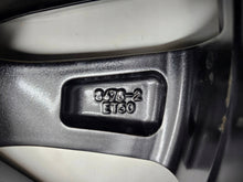 Load image into Gallery viewer, 1x Alufelge 17 Zoll PW4570D007 Toyota Yaris Cross Rim Wheel FEL1388683552zc