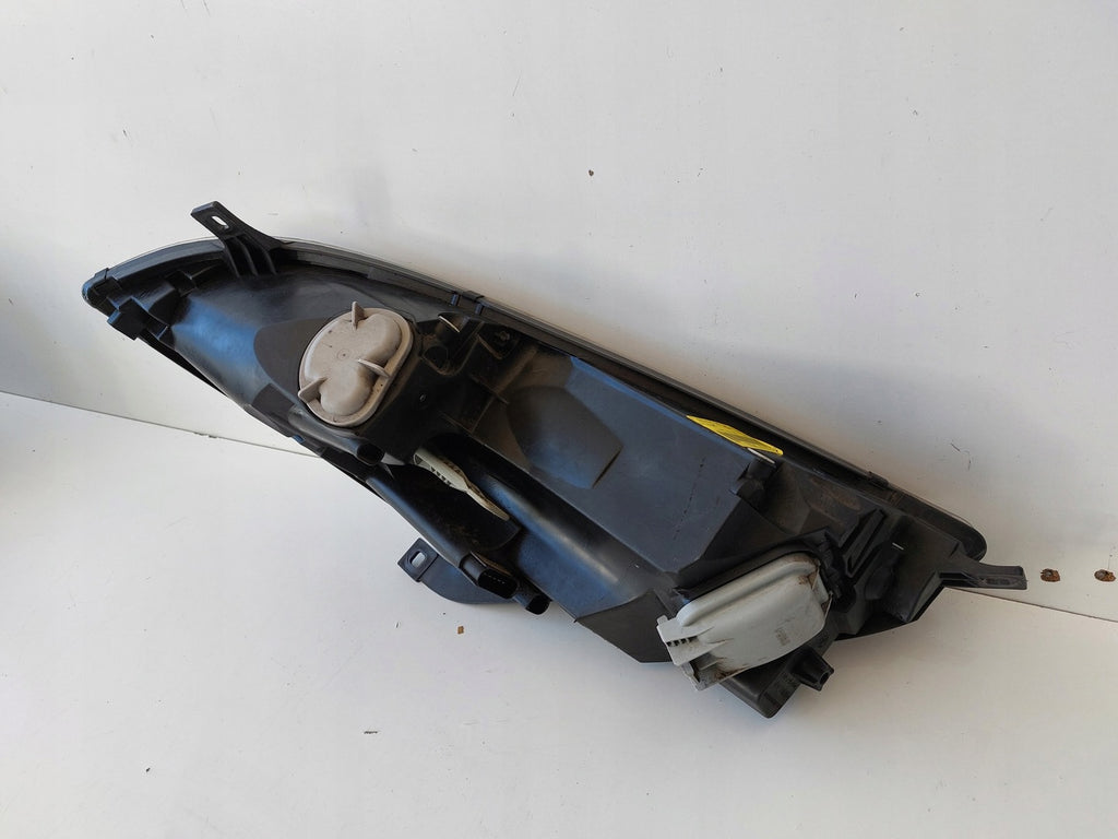 Frontscheinwerfer Mitsubishi Colt VI 0301208202 Rechts Scheinwerfer Headlight