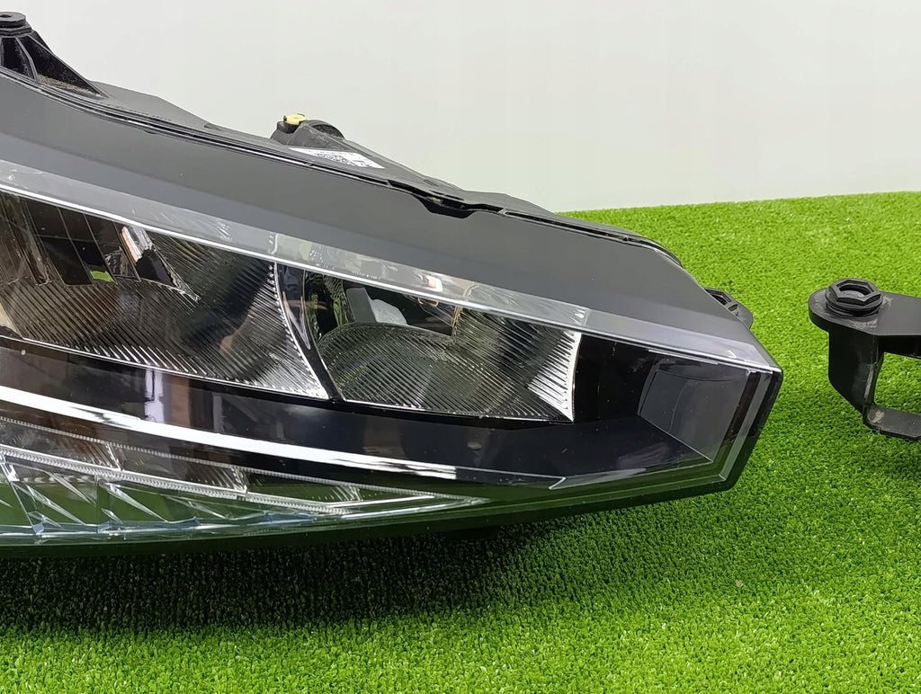 Frontscheinwerfer Skoda Scala 657941015 6657941016 Ein Satz Headlight SCH6782202619sc