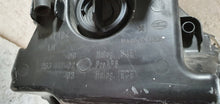 Laden Sie das Bild in den Galerie-Viewer, Frontscheinwerfer Mercedes-Benz W251 263447-02 Xenon Links Headlight SCH9938786327tx