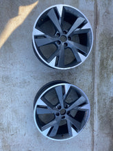 Load image into Gallery viewer, 1x Alufelge 20 Zoll 9.0&quot; 5x112 89A601025M Audi E-Tron Rim Wheel