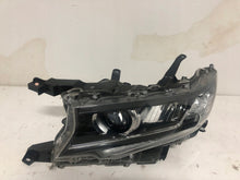 Laden Sie das Bild in den Galerie-Viewer, Frontscheinwerfer Toyota Land Cruiser Links Scheinwerfer Headlight SCH5164289817tj