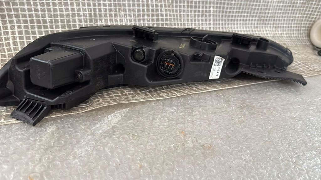 Frontscheinwerfer Hyundai Kona 92208-J9600 Rechts Scheinwerfer Headlight SCH4846696138ry