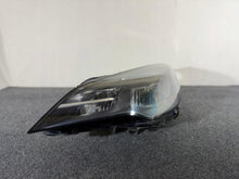 Laden Sie das Bild in den Galerie-Viewer, Frontscheinwerfer Opel Astra 39195688 LED Links Scheinwerfer Headlight SCH5802962088qc