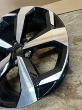 Load image into Gallery viewer, 1x Alufelge 19 Zoll 7.5" 5x114.3 35ET Glanz Schwarz 6PA3B-SP63 Nissan Juke FEL3175631611ve