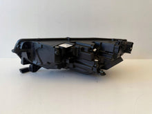 Laden Sie das Bild in den Galerie-Viewer, Frontscheinwerfer Skoda Octavia IV 5E4941016A Rechts Scheinwerfer Headlight SCH7361248900bg