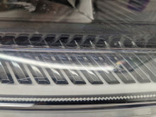 Laden Sie das Bild in den Galerie-Viewer, Frontscheinwerfer Citroën C5 Aircross 9845355980 Full LED Rechts Headlight