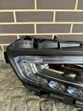 Laden Sie das Bild in den Galerie-Viewer, Frontscheinwerfer Mercedes-Benz Cla A1189061301 LED Links Scheinwerfer Headlight