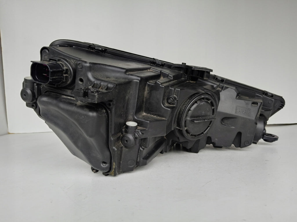 Frontscheinwerfer Audi A4 B9 8W0941011 Full LED Ein Stück (Rechts oder Links)