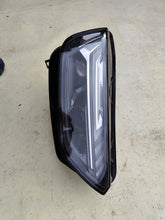 Laden Sie das Bild in den Galerie-Viewer, Frontscheinwerfer Audi Q5 80A941036E Rechts Scheinwerfer Headlight SCH9810339113cr