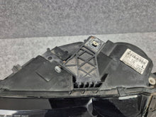 Load image into Gallery viewer, Frontscheinwerfer Audi A4 B8 8K0941003G Bi-Xenon Links Scheinwerfer Headlight