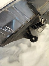 Laden Sie das Bild in den Galerie-Viewer, Frontscheinwerfer Opel Mokka Rechts Scheinwerfer Headlight SCH2010593146xi
