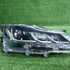Frontscheinwerfer Toyota Corolla 8111002T3100 Rechts Scheinwerfer Headlight SCH2222006148pn