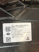 Laden Sie das Bild in den Galerie-Viewer, Frontscheinwerfer Mercedes-Benz Cla A1189060801 LED Rechts Headlight SCH3798242482lm