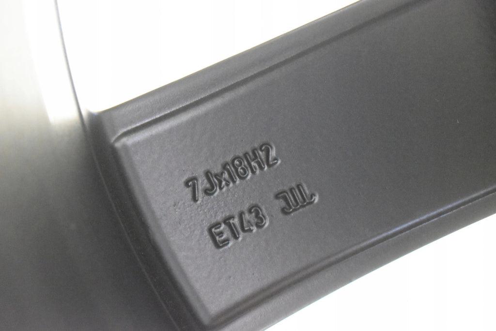 4x Alufelge 18 Zoll 7.0" 5x112 43ET 5N0601025AF VW Tiguan Passat B8 Rim Wheel