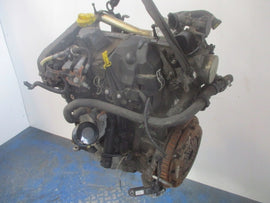 Motor Renault Clio III K9K768 1.5 DCI 68PS 50kW 2007 Diesel Engine Unkomplett