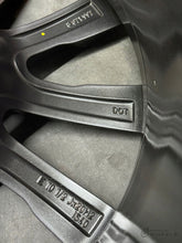 Load image into Gallery viewer, 1x Alufelge 20 Zoll 10.5" 5x112 40ET 8071997 BMW X5 G05 G06 Rim Wheel FEL4130672075bx