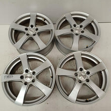 Laden Sie das Bild in den Galerie-Viewer, 4x Alufelge 17 Zoll 7.5" 5x112 35ET Glanz Silber Audi I Rim Wheel FEL3220506000xw