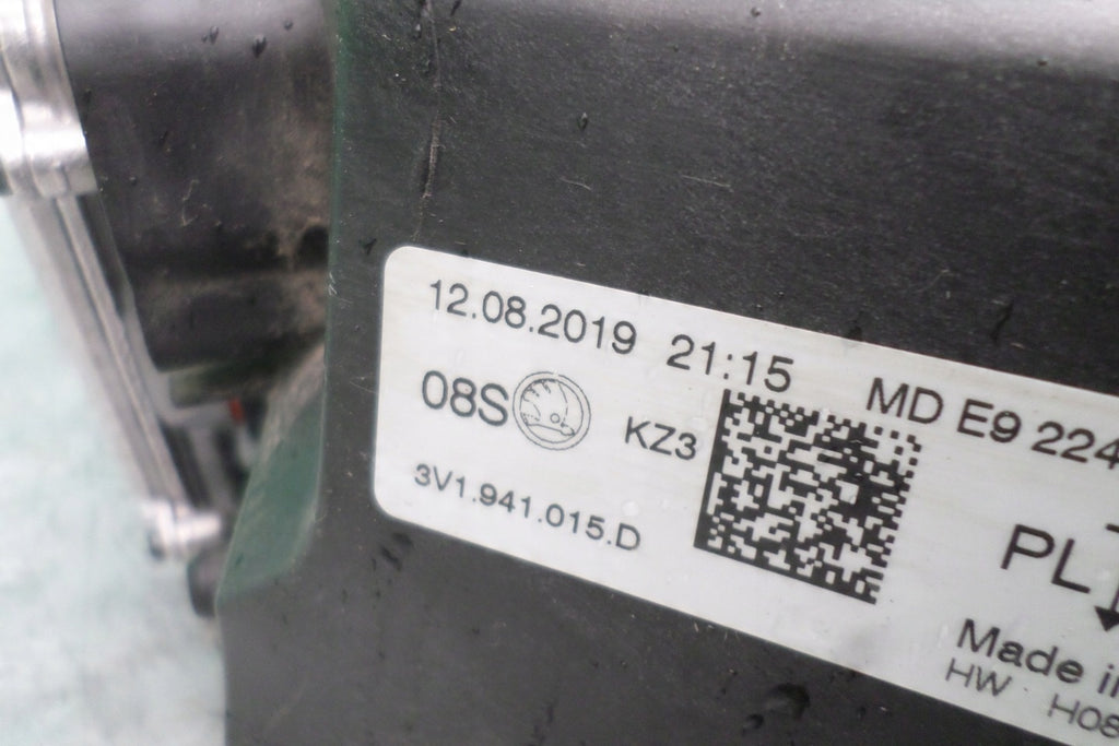 Frontscheinwerfer Skoda Superb III 3V1941015D LE15A6368 5E1941015C Links