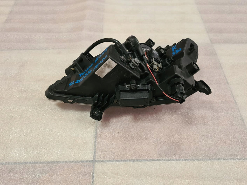 Frontscheinwerfer Hyundai Tucson 92202D7600 Rechts Scheinwerfer Headlight SCH4174686279ta