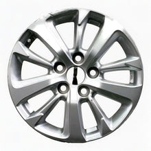 Laden Sie das Bild in den Galerie-Viewer, 1x Alufelge 16 Zoll 6.5&quot; 5x114.3 45ET Glanz Silber Toyota Rim Wheel