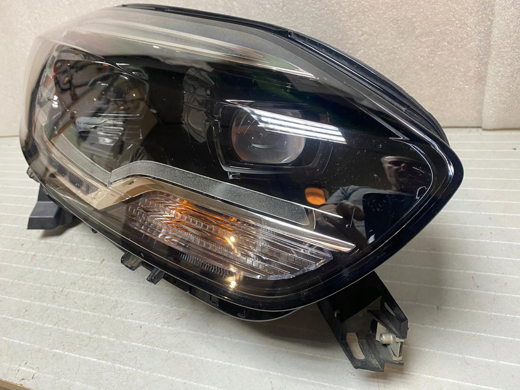 Frontscheinwerfer Renault Scenic 260100821R LED Rechts Scheinwerfer Headlight SCH6798464839ji