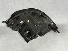 Laden Sie das Bild in den Galerie-Viewer, Frontscheinwerfer BMW I3 8738735 LED Links Scheinwerfer Headlight