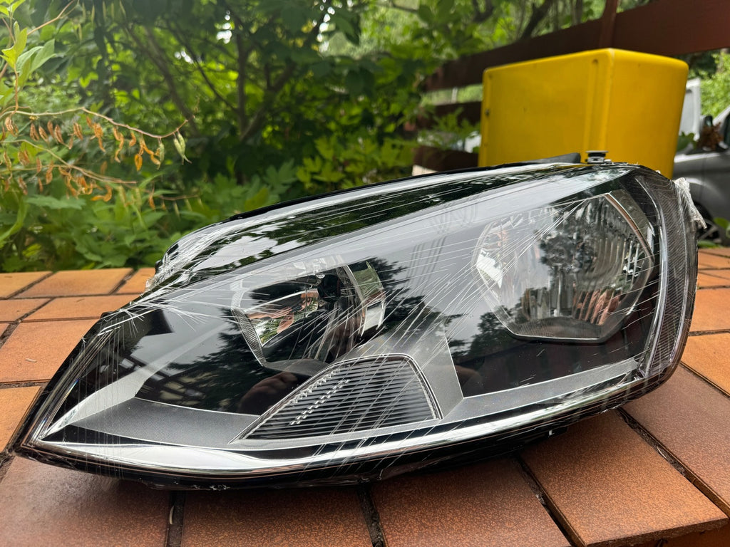 Frontscheinwerfer VW Golf VII Links Scheinwerfer Headlight SCH2707245316zt