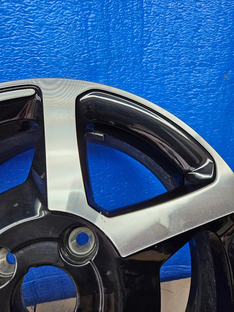 1x Alufelge 15 Zoll 5.5" 4x100 36ET Glanz Schwarz 403000684R Renault Twingo Iii FEL4083626912id