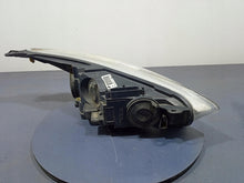 Laden Sie das Bild in den Galerie-Viewer, Frontscheinwerfer Ford Focus -1006448-F1EB-13W030-AE Links Headlight SCH3733255006sj