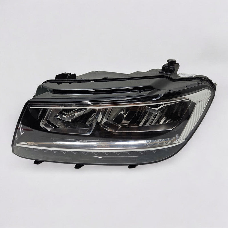 Frontscheinwerfer VW Tiguan 5NB941035D Links Scheinwerfer Headlight