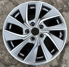 Load image into Gallery viewer, 1x Alufelge 17 Zoll 7.0" 5x114.3 53ET 52910-G4350 Hyundai I Rim Wheel FEL2992265149jv