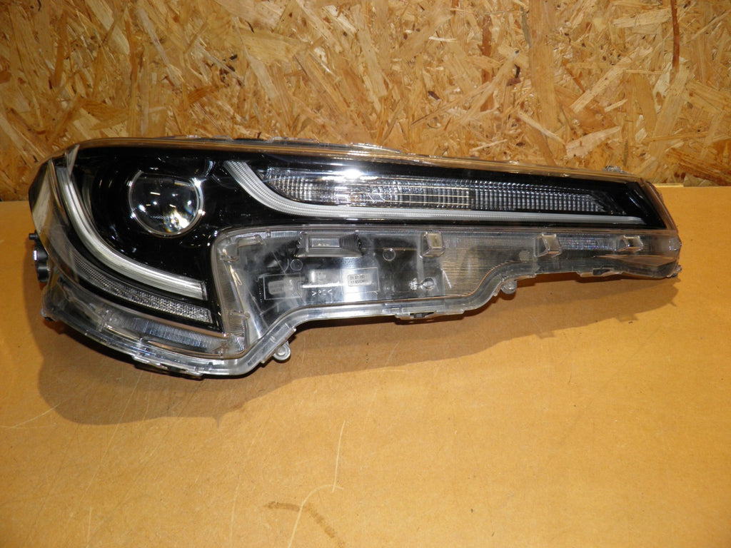 Frontscheinwerfer Toyota Corolla 81110-02S70 LED Rechts Scheinwerfer Headlight SCH7085608443jw