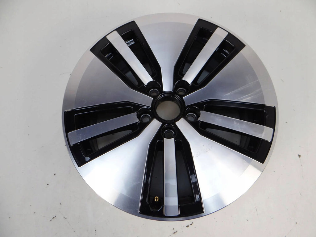 1x Alufelge 17 Zoll 7.0" 5x112 40ET Glanz Silber 3G0601025AM VW Passat B8 FEL7781014589ko