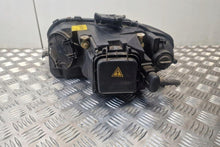 Laden Sie das Bild in den Galerie-Viewer, Frontscheinwerfer Audi A3 Sportback 8P0941004 Xenon Rechts oder Links
